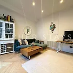 Luxury 2-Bedroom Apt, Corporates And Families