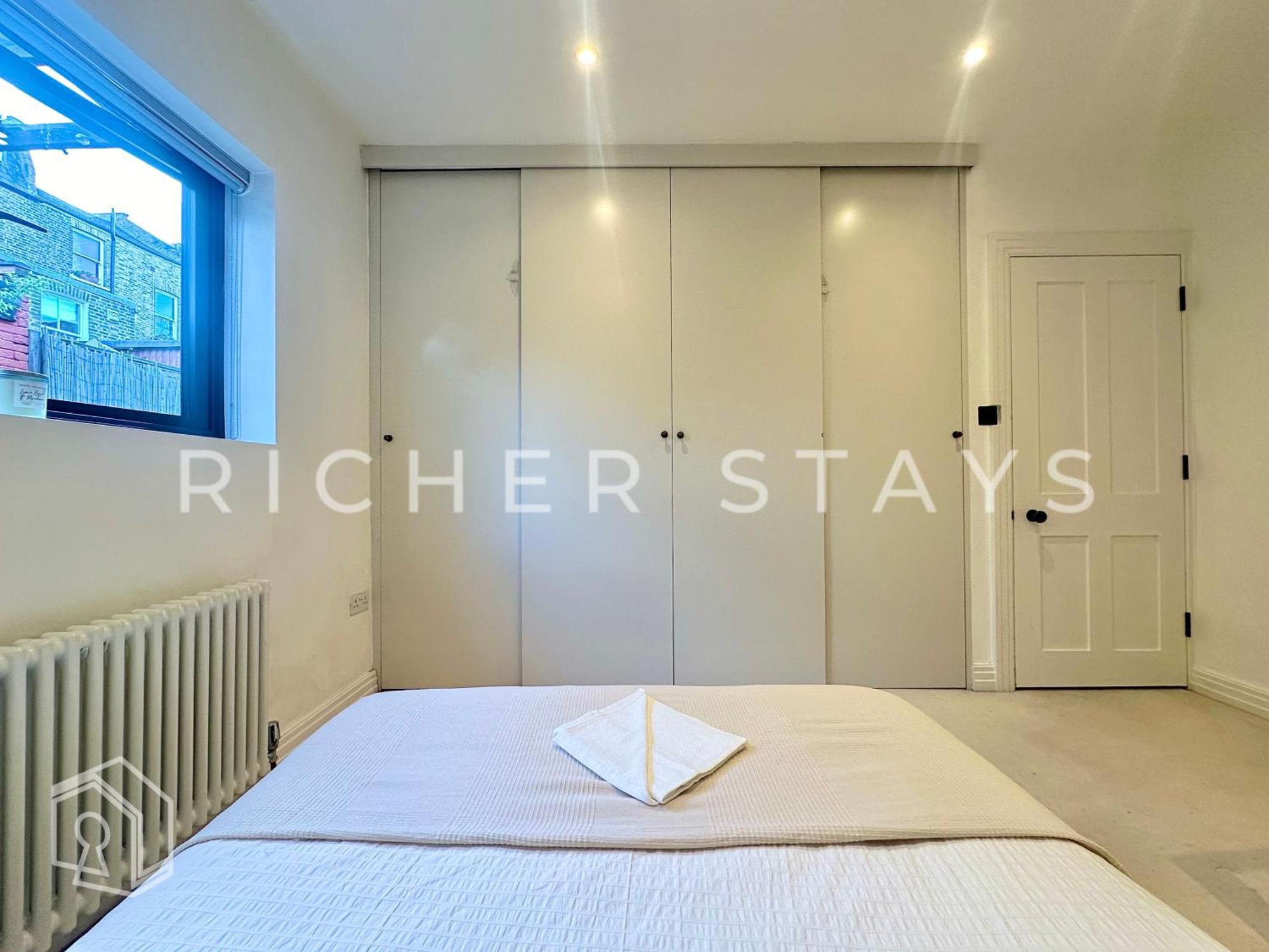 Luxury 2-bedroom Apt, Corporates And Families Apartament